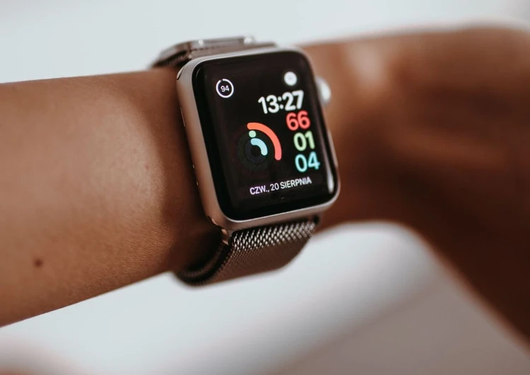 Orologio con parametri sportivi